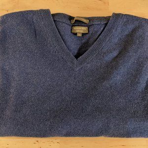 Mantovani Studios - Cashmere V-Neck Sweater
